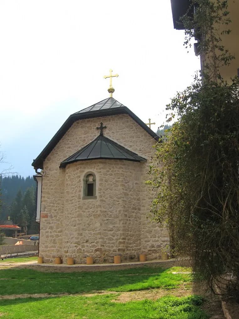 Manastir Lovnica